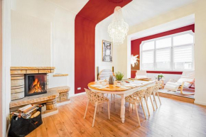 Traumhafte XXL-Ferienwohnung mit Stil-Themenzimmer, Billardtisch & Kamin
